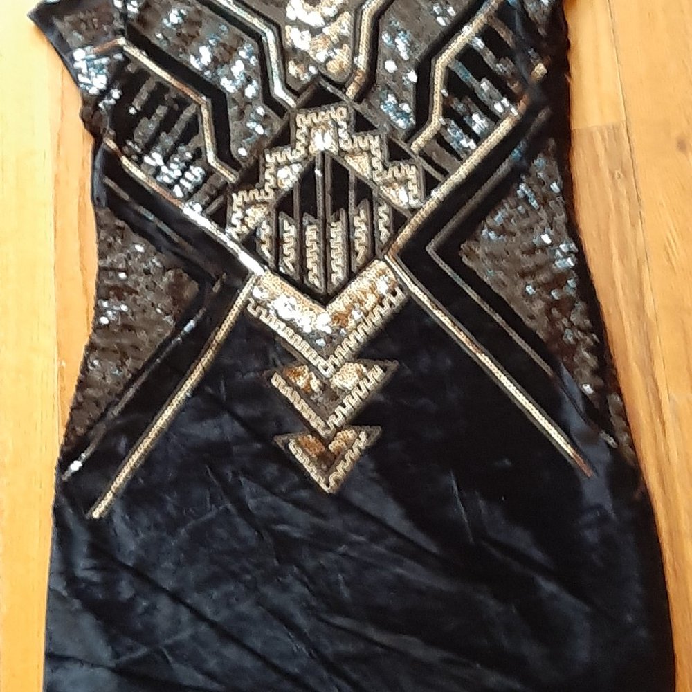 Sequined/velveteen dress